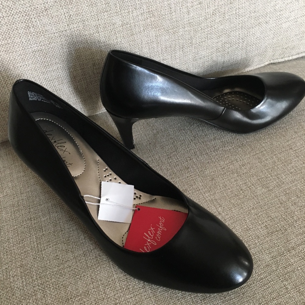 Woman’s Dress Shoe